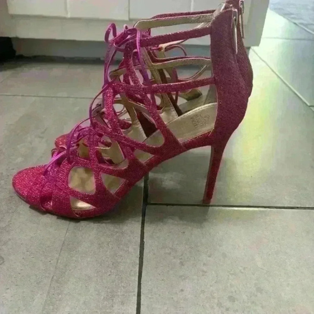 Belle by Badgley Mischka Pink Fuschia Sparkly Glitter Strappy High Heels Size 10